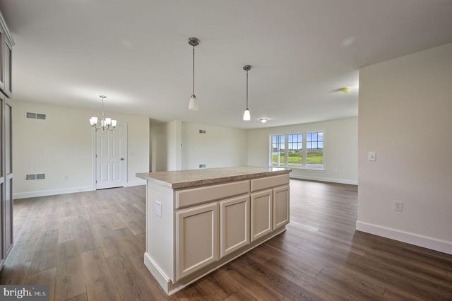26354 MEADOW LN, Ellendale, DE 19941