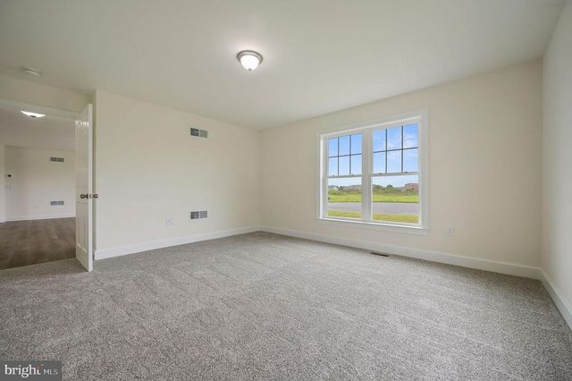 26354 MEADOW LN, Ellendale, DE 19941