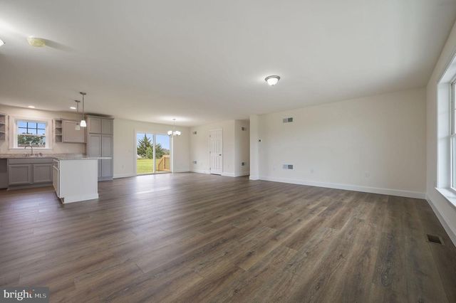 26354 MEADOW LN, Ellendale, DE 19941