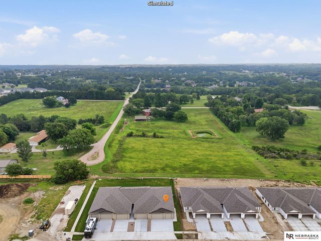 8812 S 47th Street, Lincoln, NE 68516