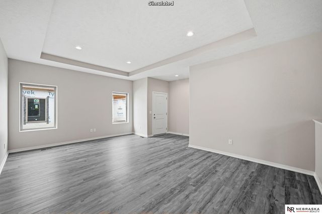 8812 S 47th Street, Lincoln, NE 68516