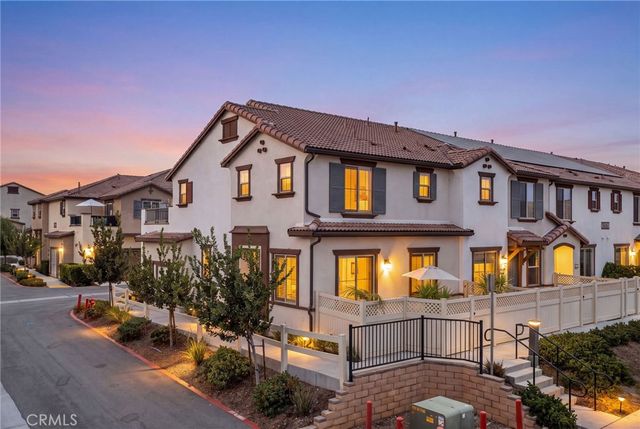 41978 Retsina Street 1601, Murrieta, CA 92562