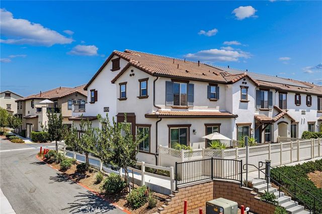 41978 Retsina Street 1601, Murrieta, CA 92562
