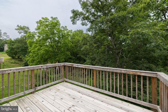 33 SINKER DR, Inwood, WV 25428