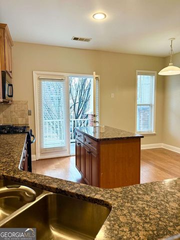 217 16th Street NW 6, Atlanta, GA 30363