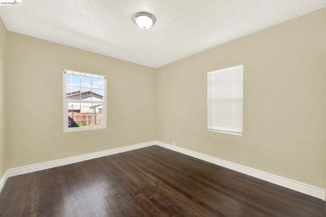 7317 Lockwood St, Oakland, CA 94621
