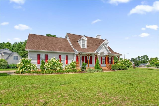 102 David Court, Raeford, NC 28376