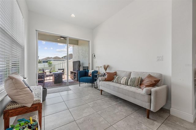 15419 UGLIS ALLEY, Winter Garden, FL 34787
