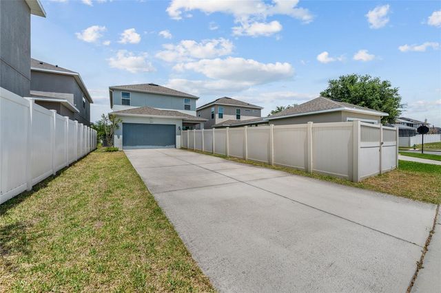 15419 UGLIS ALLEY, Winter Garden, FL 34787