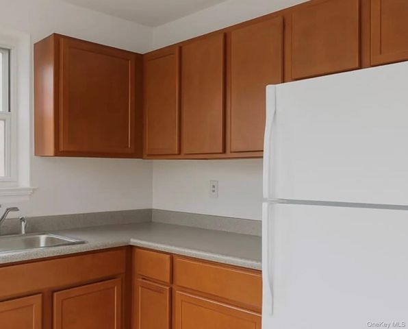 76-03 Commonwealth Boulevard 3A, Bellerose, NY 11426