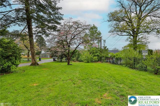 919 7th Avenue, Bethlehem City, PA 18018