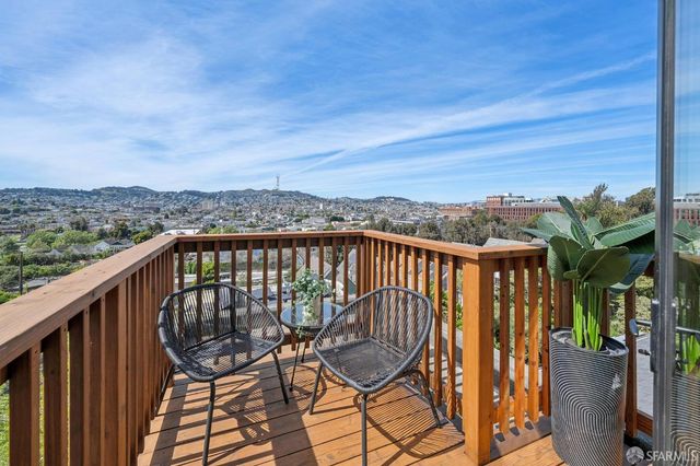 1390 Rhode Island Street, San Francisco, CA 94107