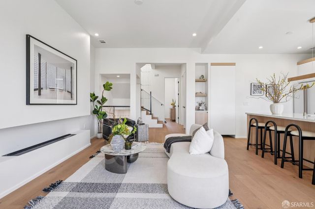 1390 Rhode Island Street, San Francisco, CA 94107