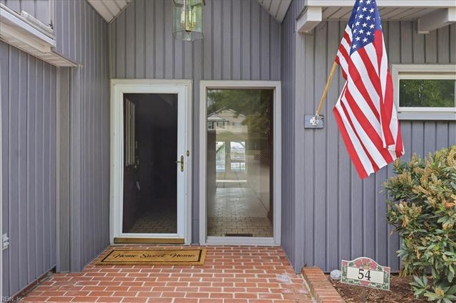54 N Willard AVE, Hampton, VA 23663