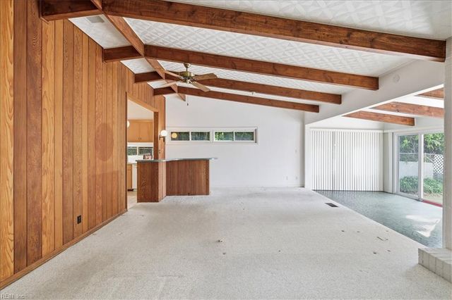 54 N Willard AVE, Hampton, VA 23663