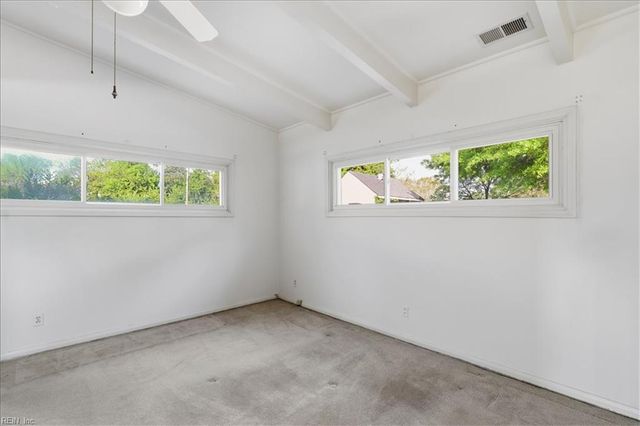 54 N Willard AVE, Hampton, VA 23663