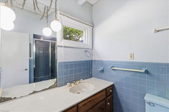 54 N Willard AVE, Hampton, VA 23663