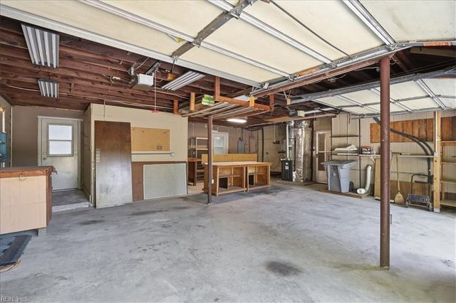 54 N Willard AVE, Hampton, VA 23663