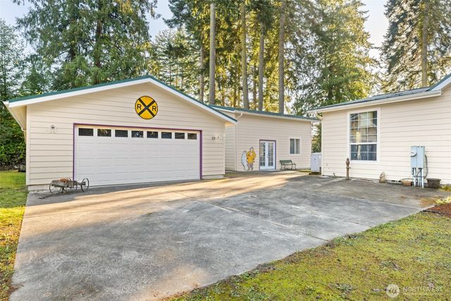 446 Old Olympic Hwy, Port Angeles, WA 98362