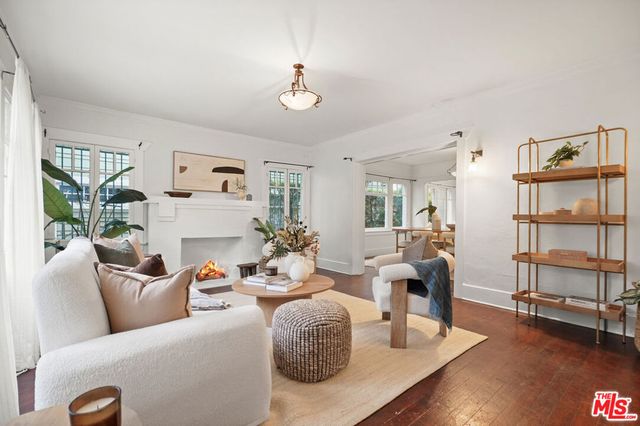 137 Douglas Street, Los Angeles, CA 90026