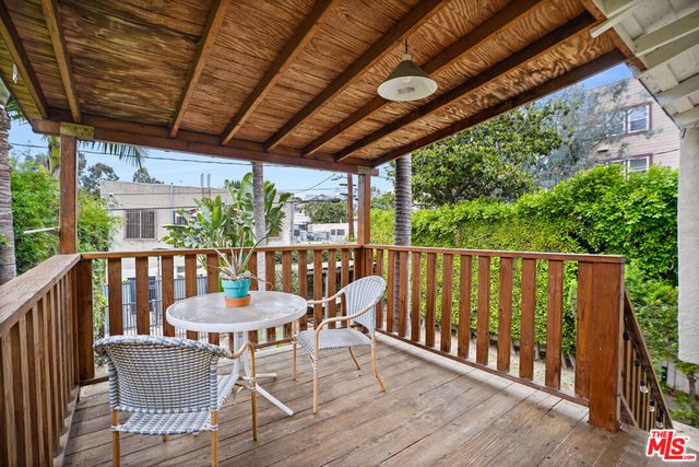 137 Douglas Street, Los Angeles, CA 90026