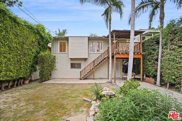 137 Douglas Street, Los Angeles, CA 90026