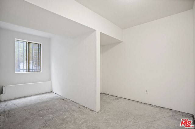 137 Douglas Street, Los Angeles, CA 90026