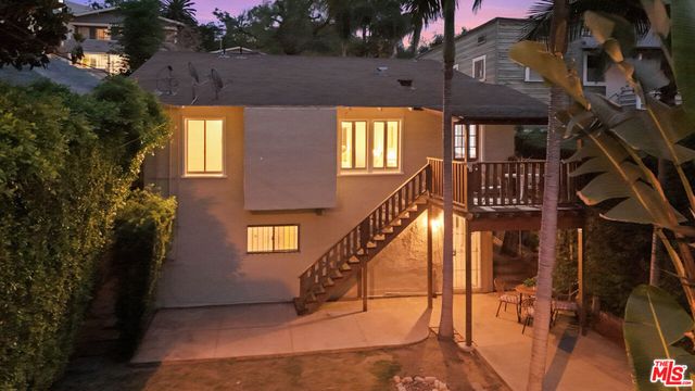 137 Douglas Street, Los Angeles, CA 90026