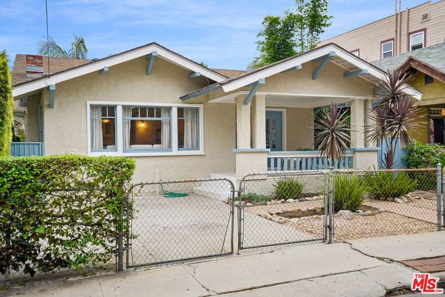 137 Douglas Street, Los Angeles, CA 90026