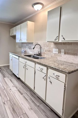 1814 Grove Court Drive, Missouri City, TX 77489