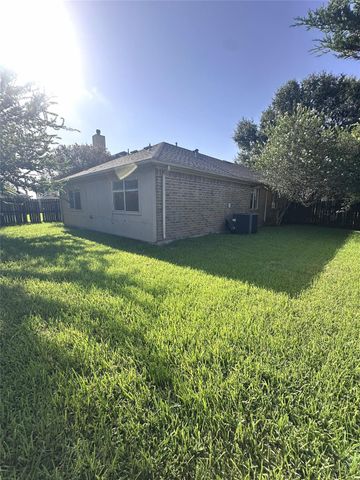1814 Grove Court Drive, Missouri City, TX 77489