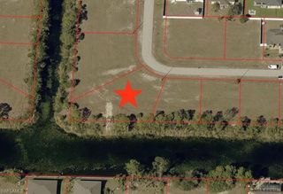 1728 NW 27th ST, Cape Coral, FL 33993