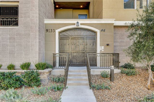 9133 Las Manaitas Avenue 302, Las Vegas, NV 89144