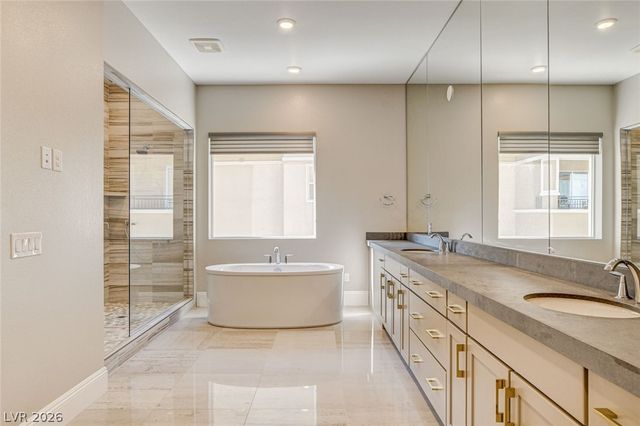 9133 Las Manaitas Avenue 302, Las Vegas, NV 89144