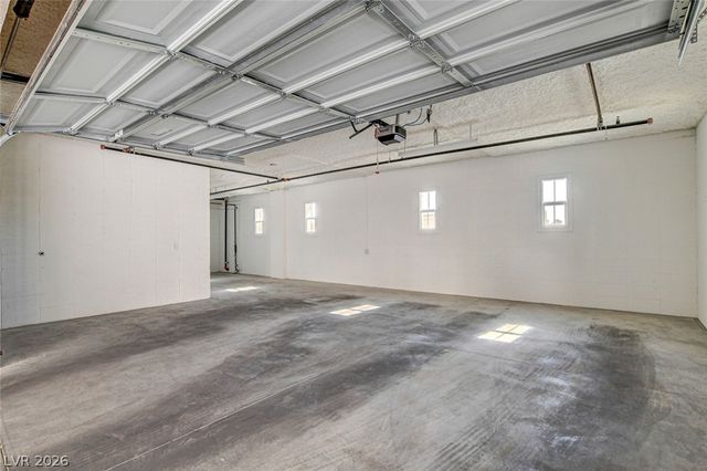 9133 Las Manaitas Avenue 302, Las Vegas, NV 89144