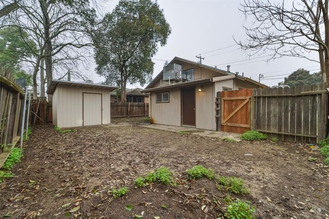 716 Rosalind Ave, Yuba City, CA 95991