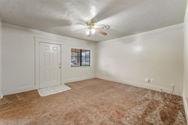 716 Rosalind Ave, Yuba City, CA 95991