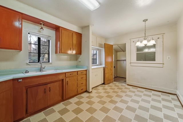 716 Rosalind Ave, Yuba City, CA 95991