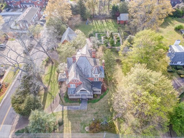 622 S Thornton Avenue, Dalton, GA 30720