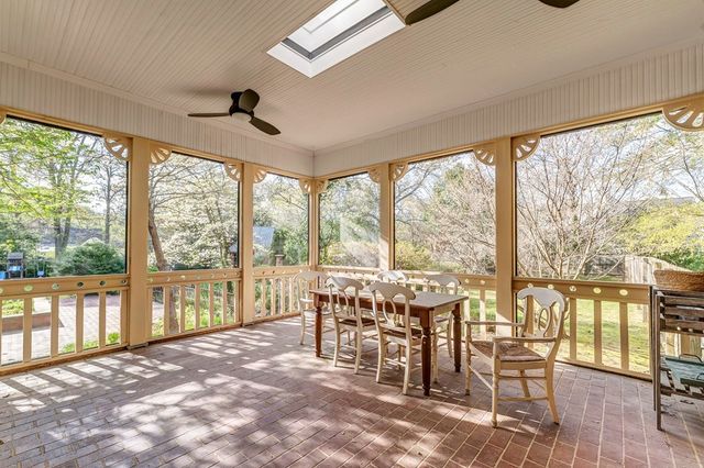 622 S Thornton Avenue, Dalton, GA 30720