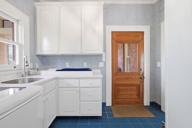 622 S Thornton Avenue, Dalton, GA 30720