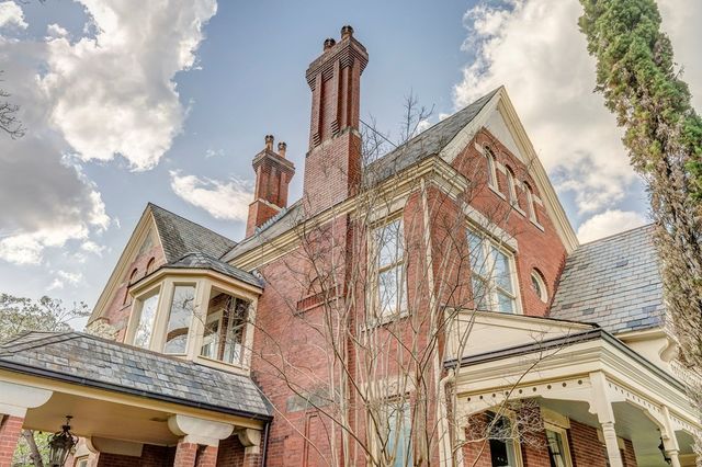 622 S Thornton Avenue, Dalton, GA 30720