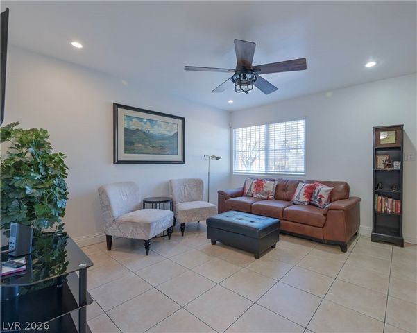 4770 Topaz Street 15, Las Vegas, NV 89121