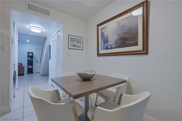 4770 Topaz Street 15, Las Vegas, NV 89121