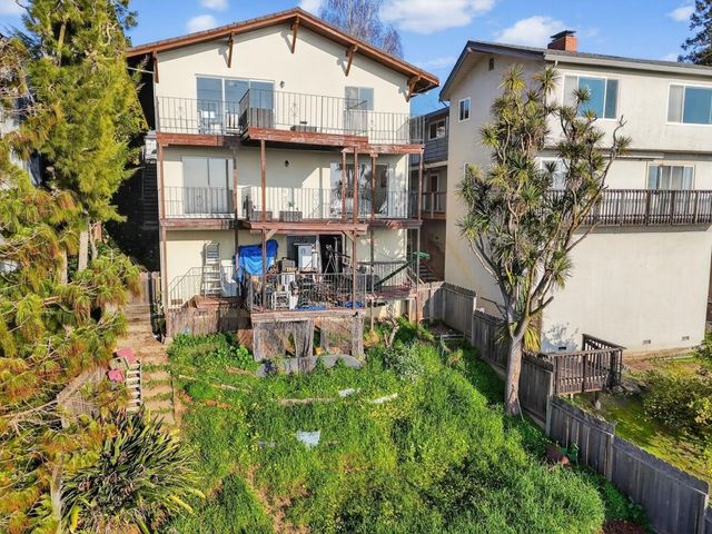 16605 Rolando Ave, Castro Valley, CA 94578