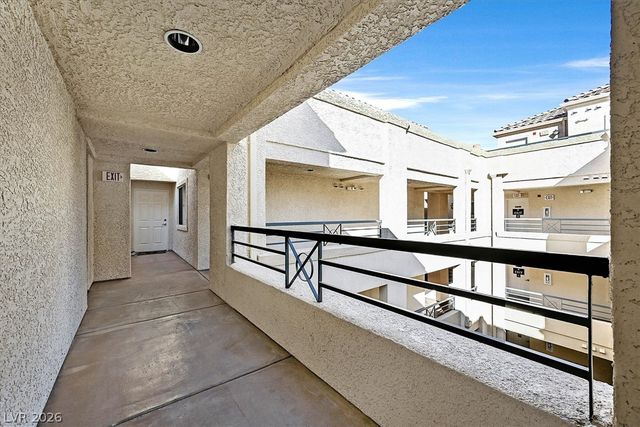 220 East Flamingo Road 305, Las Vegas, NV 89169