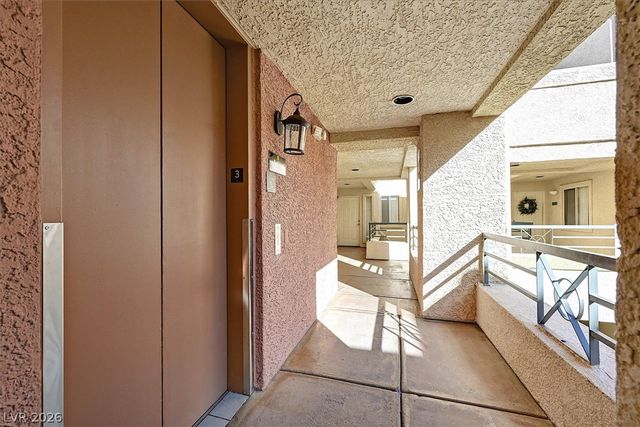220 East Flamingo Road 305, Las Vegas, NV 89169