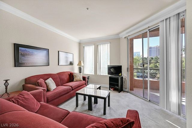220 East Flamingo Road 305, Las Vegas, NV 89169