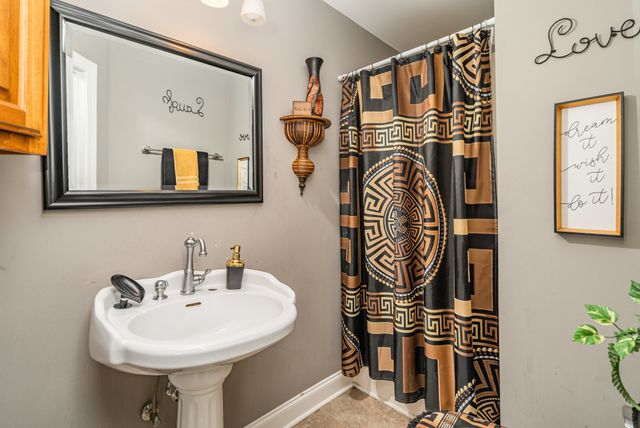 117 Raven Ct, Shelbyville, TN 37160