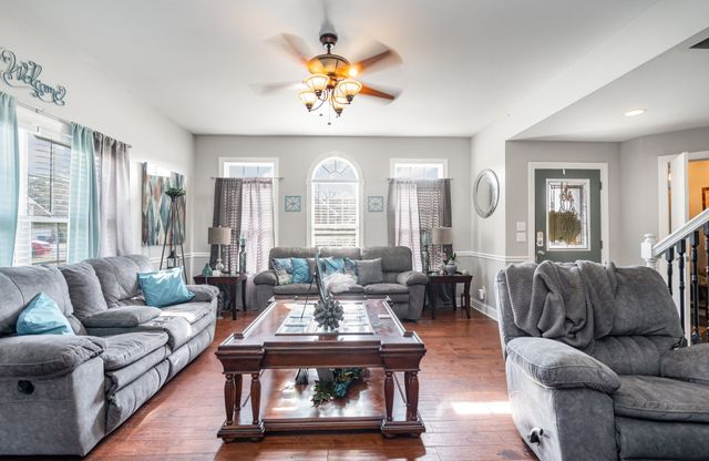 117 Raven Ct, Shelbyville, TN 37160